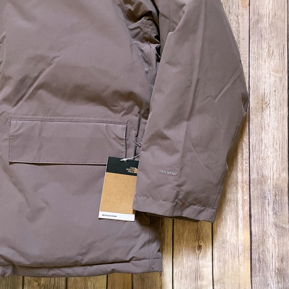 The North Face Men’s Arctic Parka In Graphite Purple - Picture 4 of 10